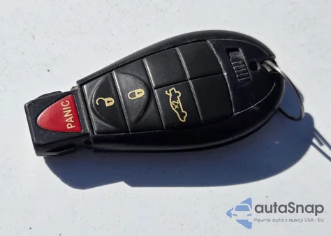 2014 Dodge Challenger Sxt z USA, uszkodzony, nr VIN 2C3CDYAG9EH110774